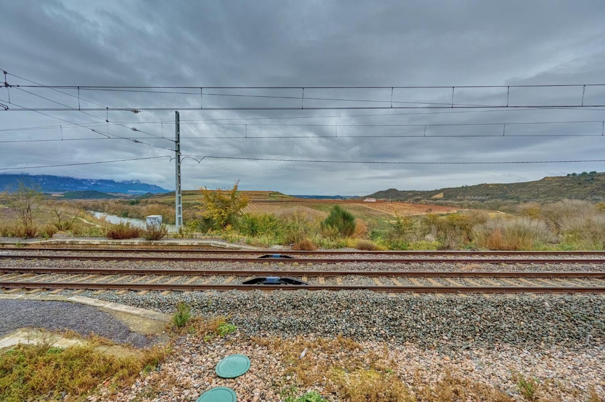 La Estacion De San Asensio Villa Luaran gambar